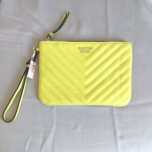 Victoria's‎ Secret Wristlet, Lemon Yellow, Chevron Quilted Faux Leather, NEW!